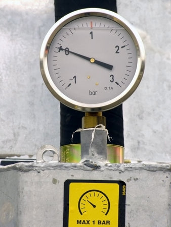 pressure gauge   