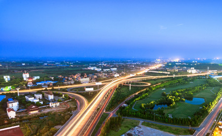 traffic on junction in cityのeditorial素材