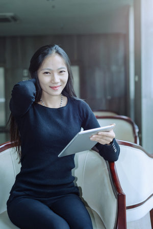 Girl playing the Tablet PC