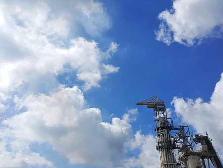 Blue sky with white cloud backgroundの写真素材