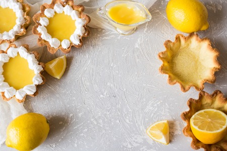 Lemon tartlets with brewed lemon cream and wet meringueの写真素材