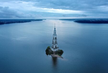 Kalyazin Bell tower of the St. Nicholas Cathedral, Russia. Small island on Volga river. Aerial View.
の写真素材