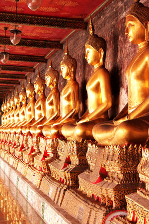 Picture of Buddha statue 