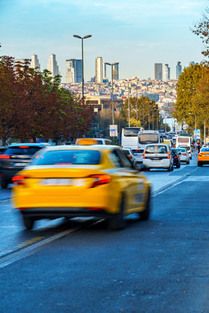 city road and busy traffic along Ataturk Boulevard in Istanbul, Turkey.の写真素材