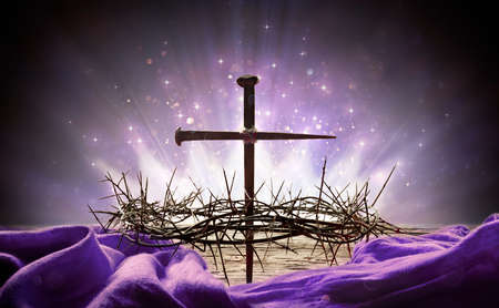 Wreath Of Thorns With King Crown Lights - Passion And Resurrection Conceptの写真素材