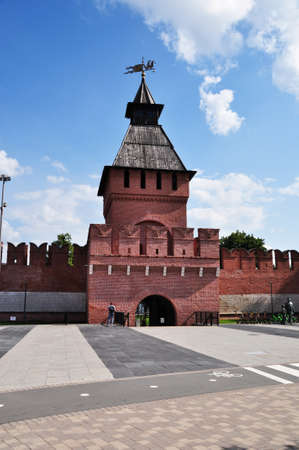 Tower with entrance gates and walls. Summer sunny day. August 16, Tula, Russiaのeditorial素材