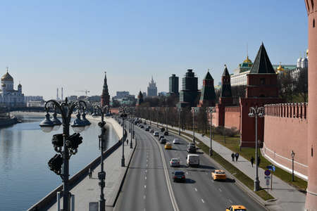 Panoramic view of the Kremlin wall and the Kremlin embankment. 03.24. 2022 Moscow, Russia.のeditorial素材