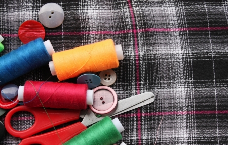 Color threads with buttons