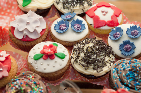 Colorful wedding muffinsの写真素材