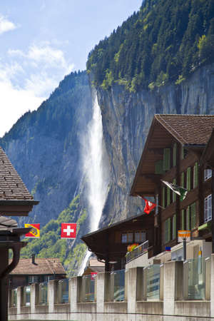 Staubachfall in Lauterbrunnen, Switzerlandのeditorial素材