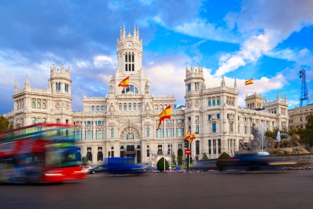Palacio de Comunicaciones and Cibeles Fountain, Madrid, Spainのeditorial素材