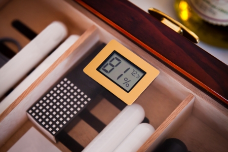 Wooden Cigar Humidor with Digital Display