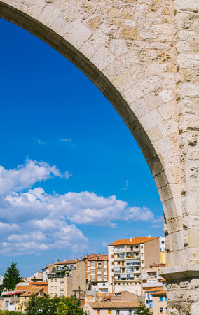 Los Arcos Aqueduct in Teruel Old Town, Aragon, Spainの写真素材