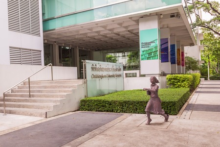 Bangkok, Thailand - June 5, 2016 : Statue of student or scholar or collegian at the Faculty of Art, Chulalongkorn Universityのeditorial素材