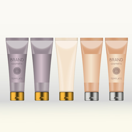 Vector 3D beauty cosmetic product mock up. Isolated realistic bottles for advertising branding. Cosmetic packaging design templateのイラスト素材