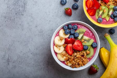 Healthy acai smoothie bowlの写真素材