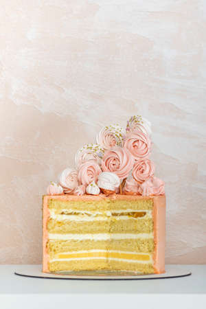 Sponge cake in layers with designer decoration. Birthday cake, wedding anniversary.の写真素材