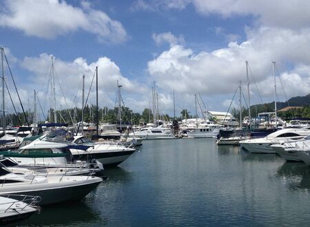 Yachts marina bayの素材