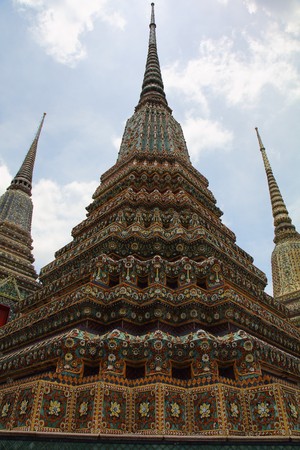  Pagada colorful thai painted tiles の写真素材