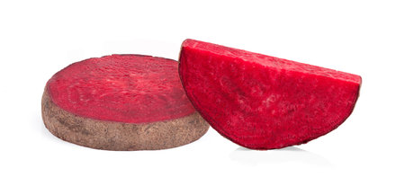 beetroot slice isolated on white backgroundの写真素材