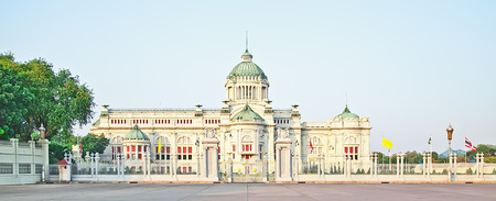 Ananta Samakhom Throne Hall In Dusit Palace ,Bangkokの写真素材