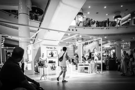 People are walking and shopping in boutiques in Department Stores at Sukhumvit road Bangkok Thailand, October 31, 2019のeditorial素材