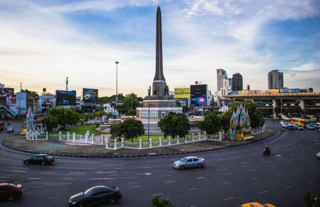 Traffic on Victory Monument at Phahon Yothin Road Phaya Thai Subdistrict Bangkok Thailand, June 3, 2020のeditorial素材