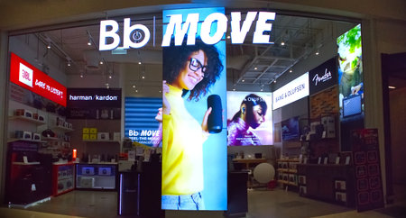 August 12, 2023, Display of audio storefront shop in a department store on Bang Na-Trad Road, Bangkok, Thailandのeditorial素材