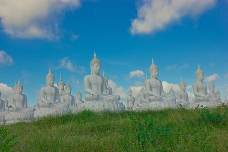 Buddha of Buddhism which has the same five factors A Hair tied into a knot on his head, it means everyone has to be a problem Two The center of the spray head is pointed up の写真素材