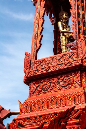 Row of Buddhas at Wat Arun in Bangkokの写真素材