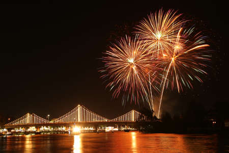 SURATTHANI, THAILAND - OCTOBER 17 : Beautiful firework display for celebration on the Tapee river on parades in Chak Phra Festival on October 17, 2015 in Suratthani, Thailand.のeditorial素材