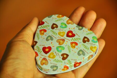 Heart in my handの素材