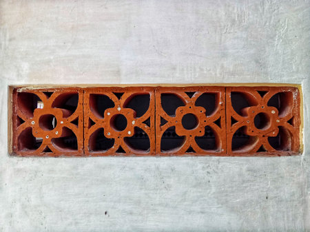 Close-up detail of a decorative window in an old house in Indiaの写真素材