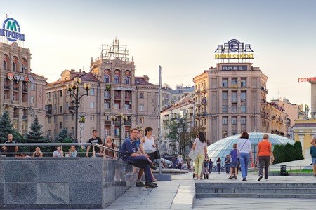 Kiev, Ukraine - September 11, 2016: Maidan Nezalezhnosti, Independence Square at weekend in Kiev. People walking and relax through square, passing cafes, restaurants and shopsのeditorial素材