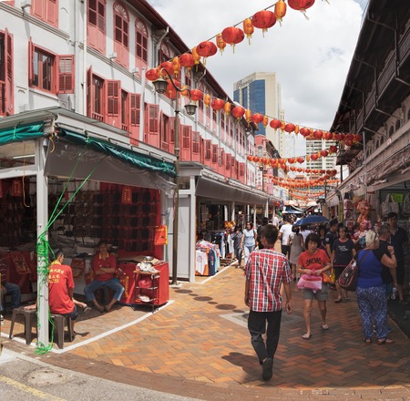 Singapore, Singapore - January 17, 2018: Tourists visit the Chinatown Food street in Singaporeのeditorial素材