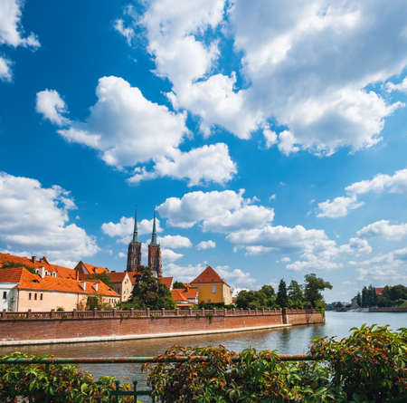 Famous Polish tourist destination in Wroclaw. Cathedral Tumski Island on Oder river is the oldest part of the Wroclaw, Poland.のeditorial素材