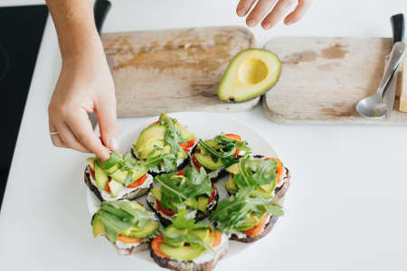 オシャレ朝ごはんの写真 イラスト素材一覧 40 9件 ストックフォトのamanaimages Plus