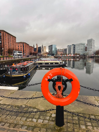 Februari 11, Liverpool, UK. Skyline of Liverpool, from the Royal Albert Dock.のeditorial素材