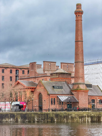 Februari 13, 2026. The Royal Albert Dock at Liverpool, UK.のeditorial素材
