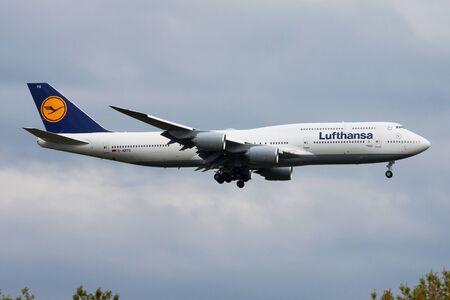 FRANKFURT / GERMANY - APRIL 25, 2015: Lufthansa Boeing 747-8 D-ABYS passenger plane landing at Frankfurt Airportのeditorial素材