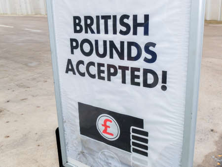 Rodange, Luxembourg - December 10 2019: ?British pounds accepted? Signのeditorial素材