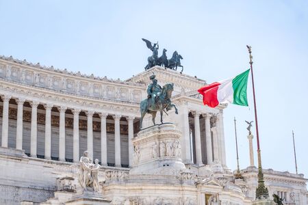 Altare della Patria or Monumento Nazionale a Vittorio Emanuele II, Piazza Venezia in Rome, Italyのeditorial素材