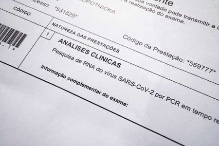 Faro, Portugal - October 27, 2020: Referral for a COVID testのeditorial素材