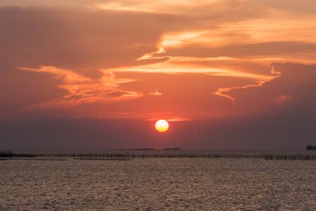 Beautiful landscape seascape sunset over the seaの写真素材