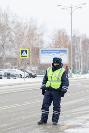 Kazan, Russia, 17 november 2016, Russian policeman in uniform in international Airport Kazan, telephotoのeditorial素材