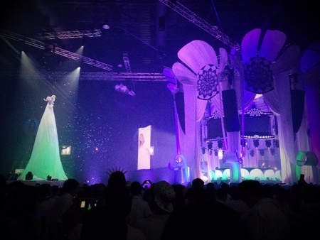 Sensation whiteの素材