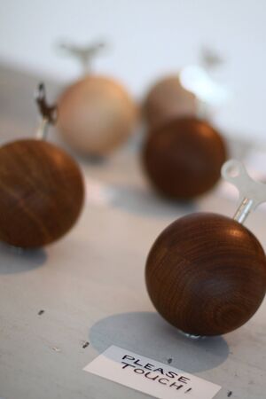 Art object exhibitionの素材