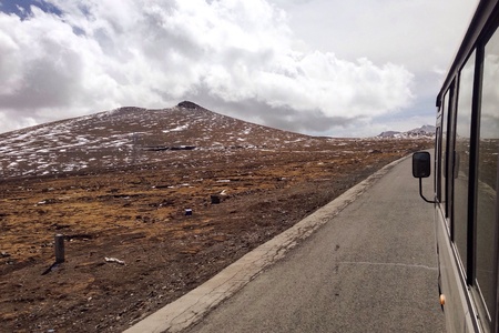 Landscape view in Tibetの素材