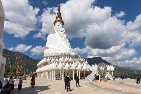 PHETCHABUN , THAILAND - December 21, 2016 :The tourist visiting A Big Buddha statue at Wat Phra Thart Pha Son Kaew. buddhist monastery and temple in Khao Kho, Phetchabun, Thailandのeditorial素材