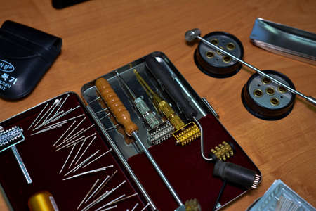 medical devices for manipulations of reflexology